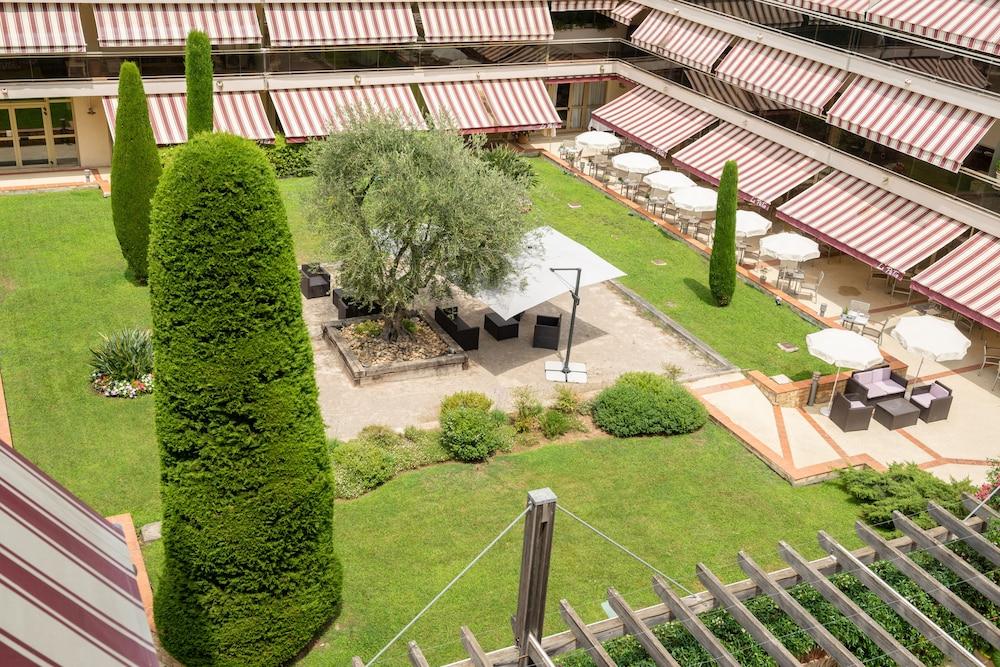 The Originals Boutique, Hotel Les Strelitzias Juan-les-Pins Bagian luar foto
